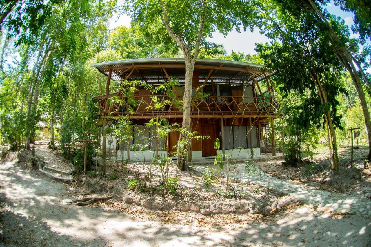 Ecolodge El Sombrero Laguna Yaxha Экстерьер фото
